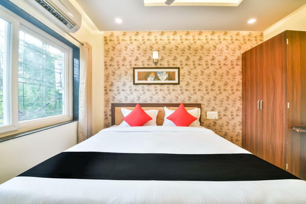 Hotel Golden Feather Udajpur Exteriér fotografie